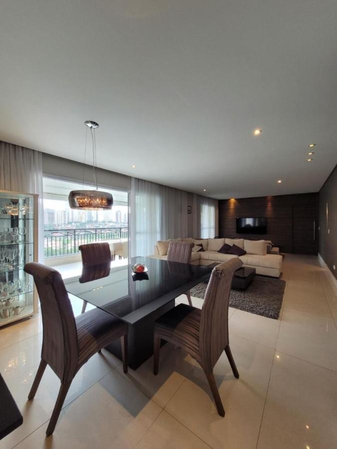 Apartamento, 3 quartos, 172 m² - Foto 2