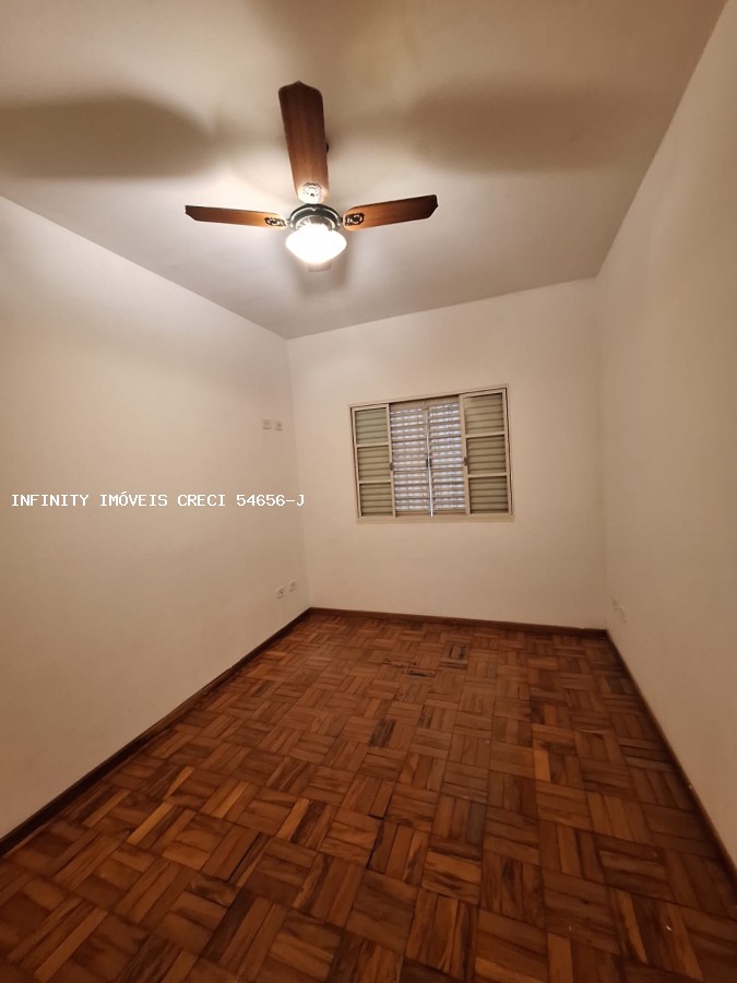 Casa, 4 quartos, 180 m² - Foto 17