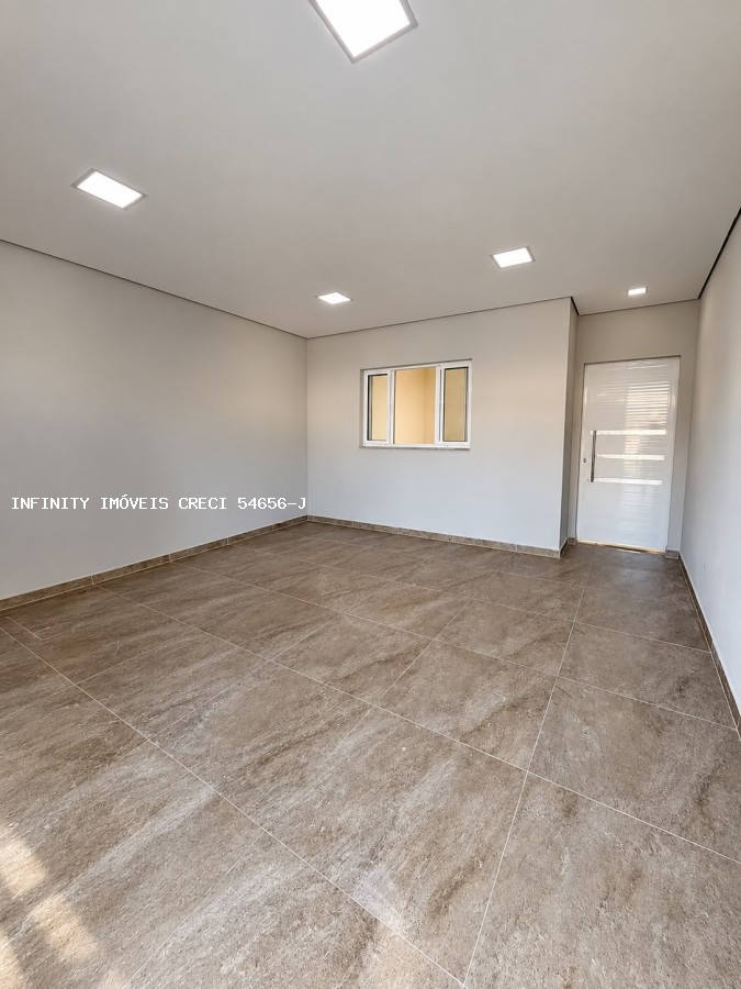 Casa, 3 quartos, 100 m² - Foto 2