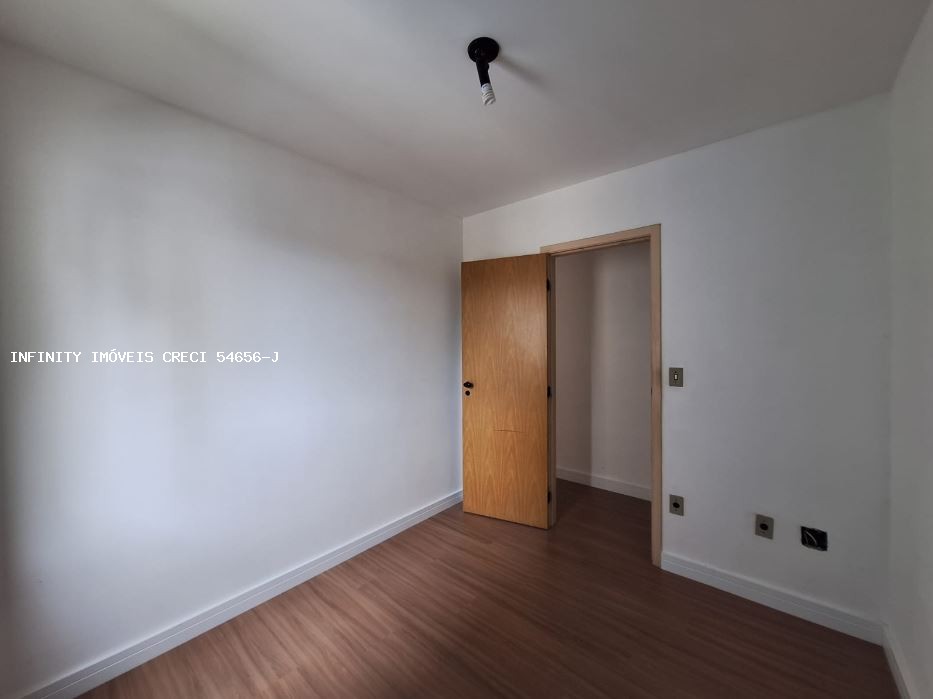 Apartamento, 2 quartos, 77 m² - Foto 3